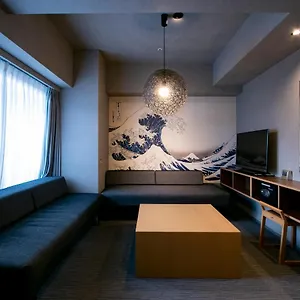 Minn Ueno Japan