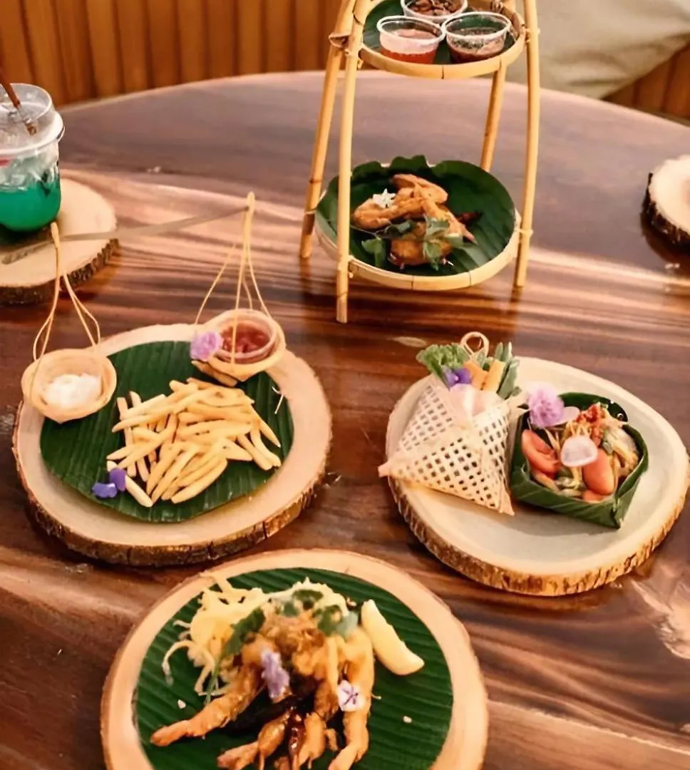 ****  Happy Life Grand Hotel & Rooftop Skybar Ho Chi Minh City Vietnam